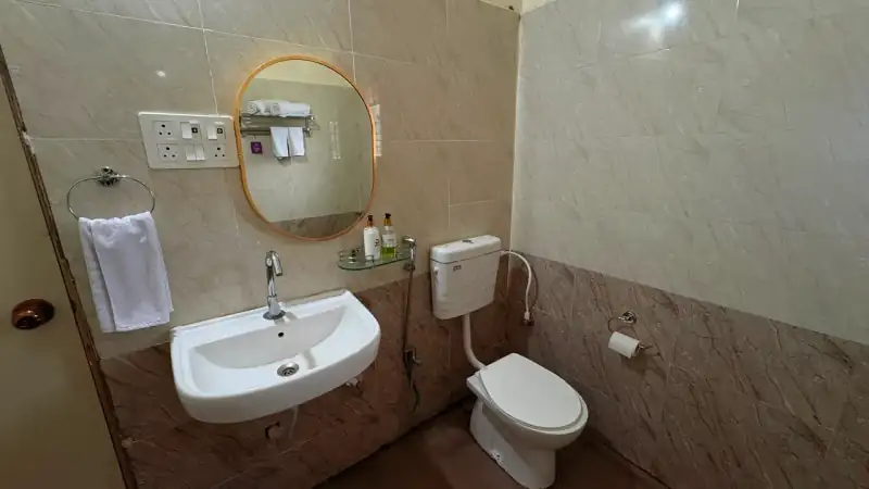 Triple Room B bed
